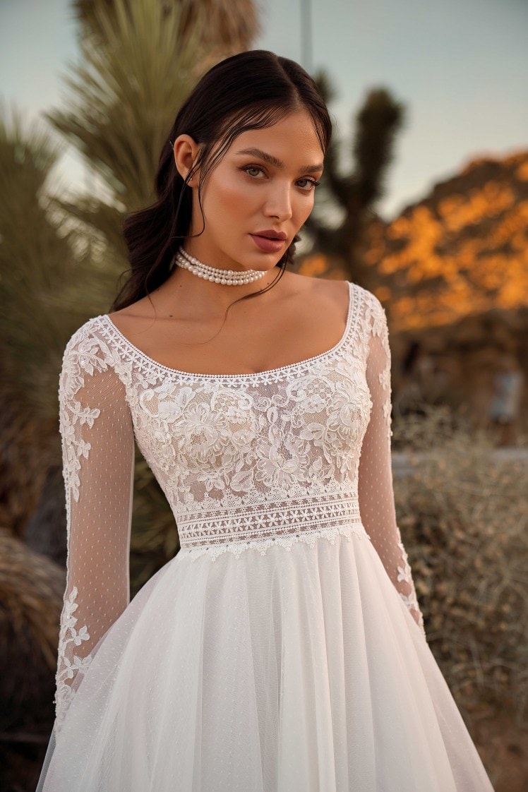 VIVIENNE
