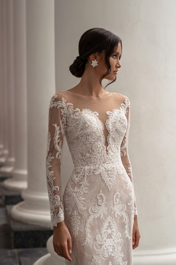 Bridal gown for rental